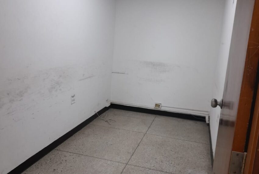 3bcf57b5-b2f4-4471-8e57-9705f4f85c24